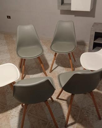 Set sei sedie più credenza più parete attrezzata 