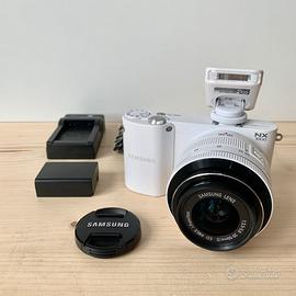 Fotocamera mirrorless Samsung NX1000