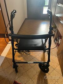 Deambulatore piegevole anziani e disabili