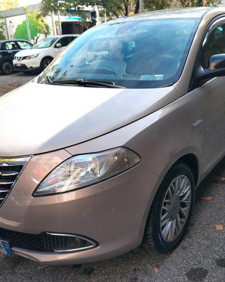 Lancia Ypsilon 1.4 Unyca Ecochic GPL