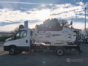 Piattaforma aerea Cela DT Truck 25