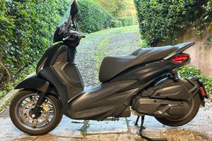 Piaggio Beverly Sport 400 hpe