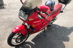 HONDA VFR 750