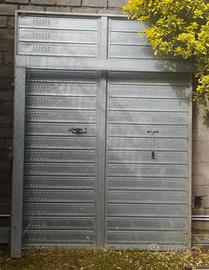 Saracinesca basculante 