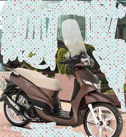 Scooter peugeot tweet 150cc