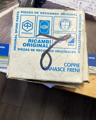 GANASCE ORIGINALI PIAGGIO SI NUOVE