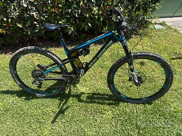 Rocky Mountain Altitude 750 carbon 27.5