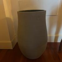 Vaso in terracotta grigio