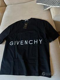 Maglietta givenchy