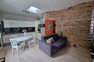 Centrale adiacenze municipio, appartamento indipen