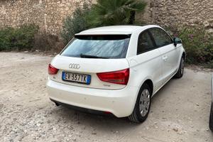 Audi A1 1.2 TFSI 86 CV – Tettuccio apribile, Bose