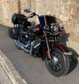Harley Davidson Softail Heritage FLHCS