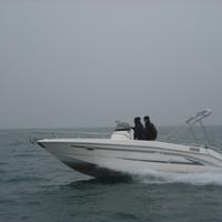 Imbarcazione Romar 700WA con Evinrude ETEC 225