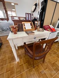 Scrivania vintage shabby