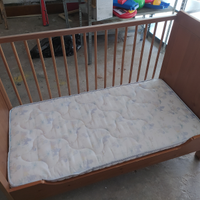 Lettino Ikea con materasso