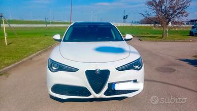 Alfa  romeo stelvio veloce