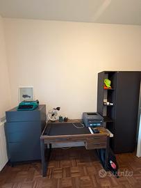 Studio casa (scrivania, cassettiera e libreria)