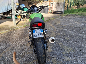 Kawasaki ZR 750