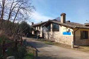 ALBERGO A TRAVERSETOLO