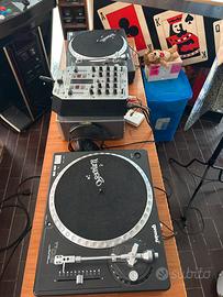 Consolle per dischi piatti Gemini TT02 e mixer