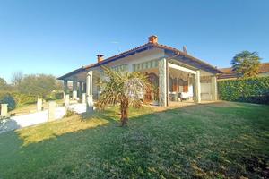 VILLA SINGOLA A VALFENERA