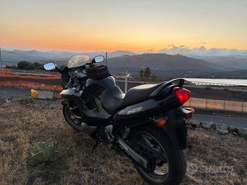 Suzuki gsx750f interesse storico