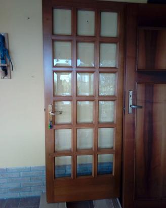 Porte, sanitari, specchi da arredo