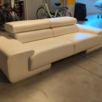 Divano di Alta Qualità – Sgombero Casa al Mare