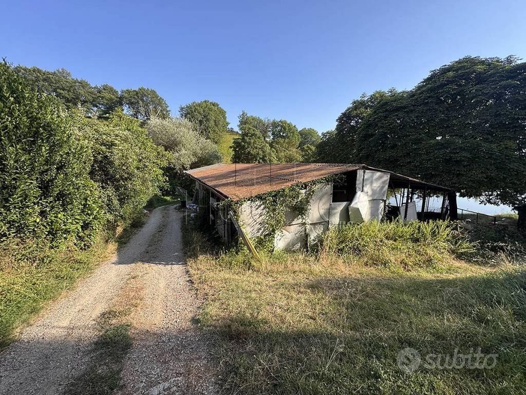 Terreno di 40000 m² a Città di Castello - Vista 4