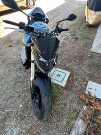 Honda Hornet 750 - 2023