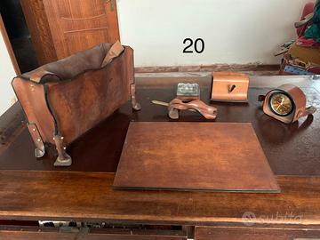 kit da scrivania in cuoio