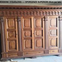 Armadio da camera in noce