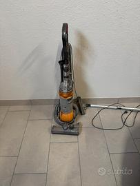 Aspirapolvere Dyson DC25