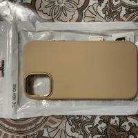 Iphone 11 Cover Beige con riporti in Oro
