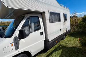 Camper mansardato del 1999