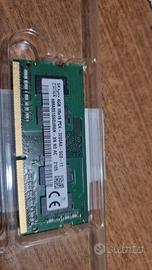 2 moduli ram SK hynix 4 GB DDR4 3200mhz SO‑DIMM