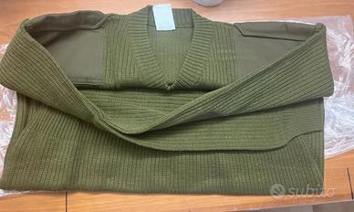 Maglione verde E.I.