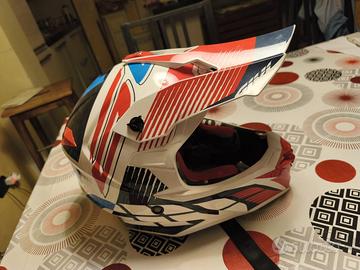 casco da cross givi