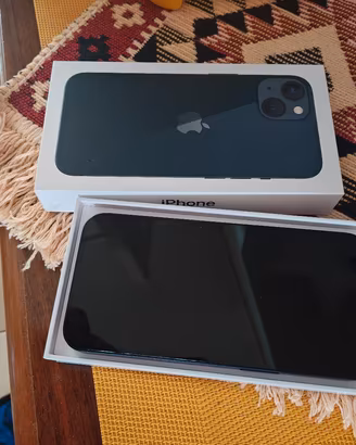 iPhone 13 blu
