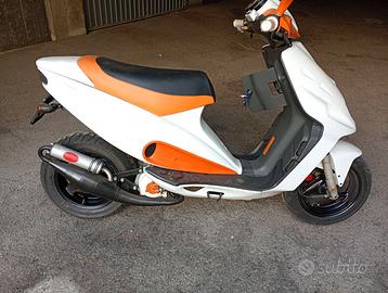 Malaguti Phantom F12 raffreddato a liquido