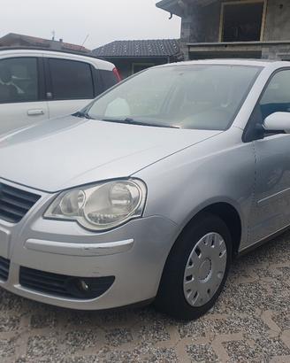 Volkswagen Polo 1.4/80CV 16V 5p. Comfortline