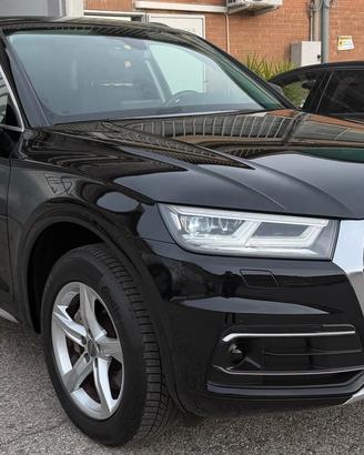 Audi Q5 40 TDI quattro S tronic Sport Virtual Cock
