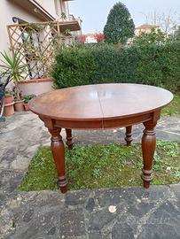 TAVOLO TONDO CON 2 PROLUNGA, UNA ORIGINALE PER 10 