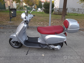 Vespa piaggio 150