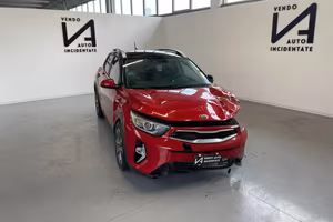 KIA Stonic 1.0 T-GDI 100CV MHEV HYBRID STYLE CAM