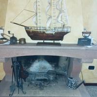 Veliero antico in legno