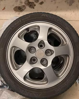 4 cerchi in lega 16” con gomme per pajero pinin