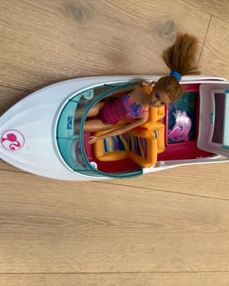 Barca Barbie