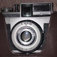 macchina fotografica vintage 