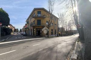 NEGOZIO A LEGNANO